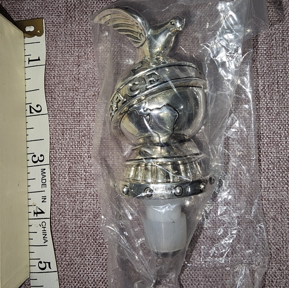 Neiman Marcus 2003 Bottle Stopper - Picture 2 of 4